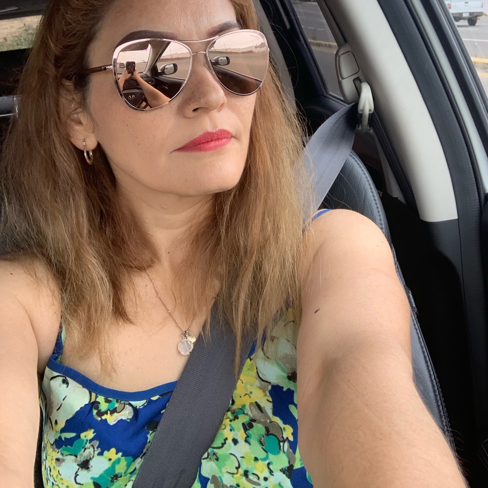 Meet your Posher, Patricia